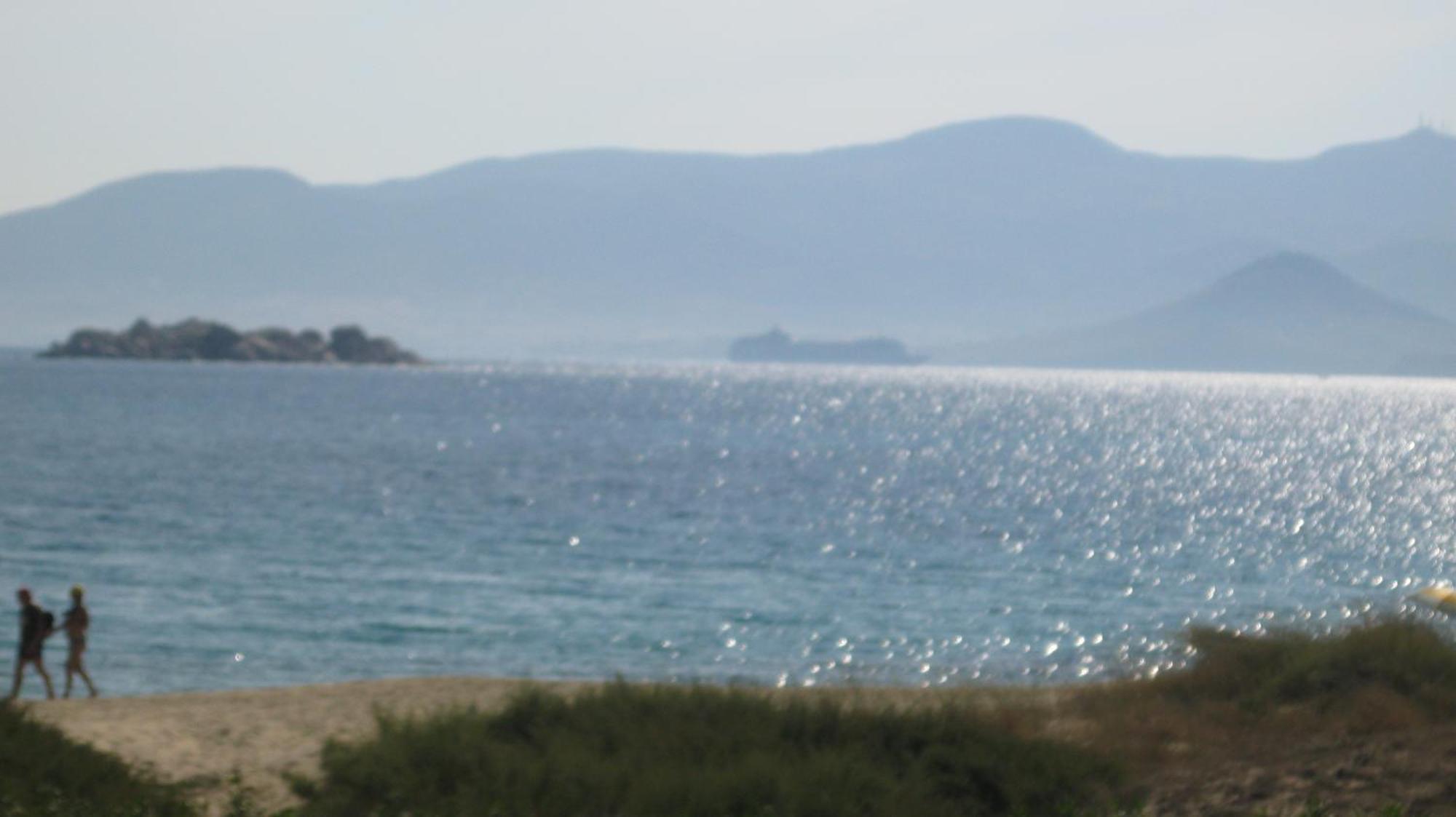 Aronis Plaka Naxos Apartment Bagian luar foto
